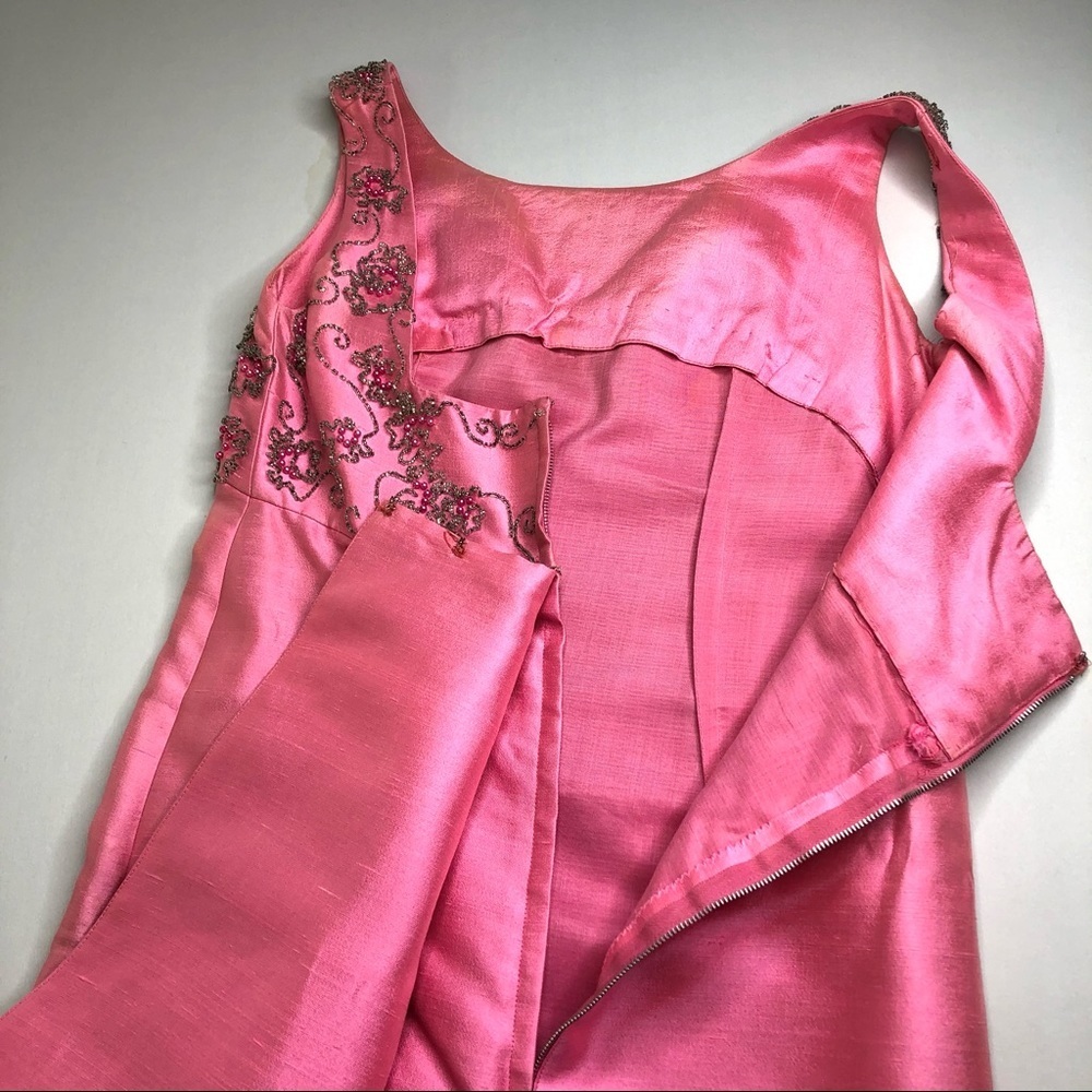 Vintage Hand-Made Beaded Evening Gown. Pink Silver - Picture 13 of 16